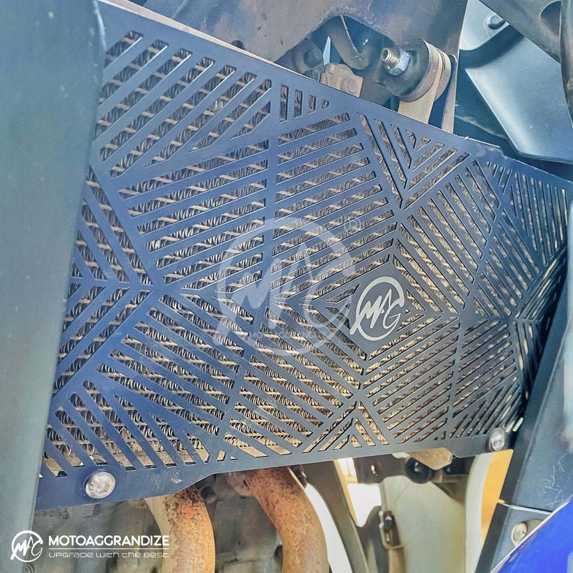 Yamaha R3 Motoaggrandize Radiator guard