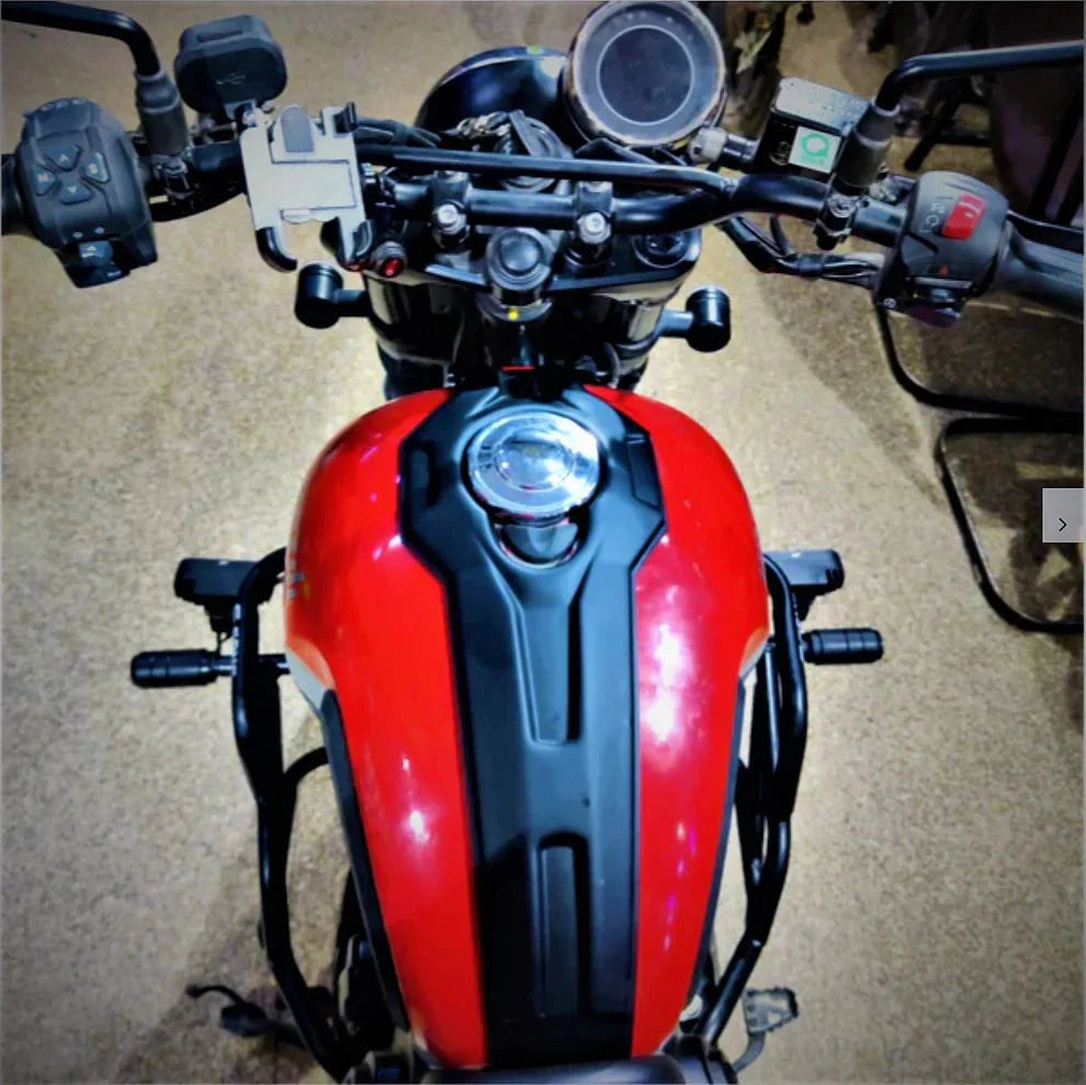 Yezdi Scrambler-TankTie Saiga parts